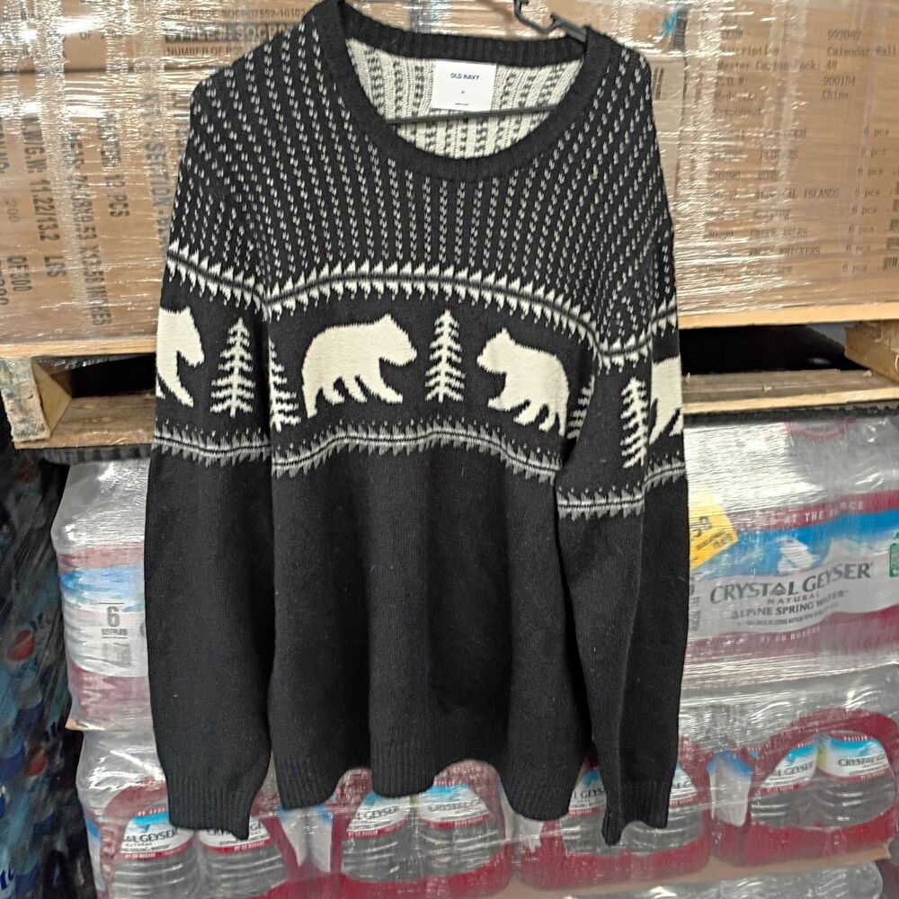 Old Navy Men's Black/White Bear Graphic Crewneck Tight-Knit Pullover Sweater XL